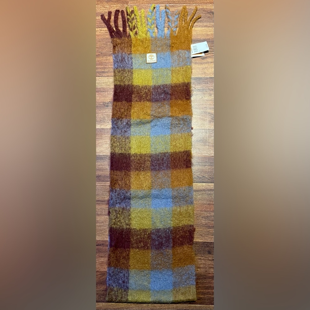 NWT Timberland scarf